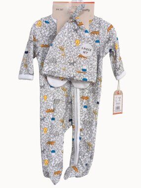 NWT Miffy Baby Boys 3-Piece Soft Sleep Play Onesie Beanie Mitten Size 3 Months